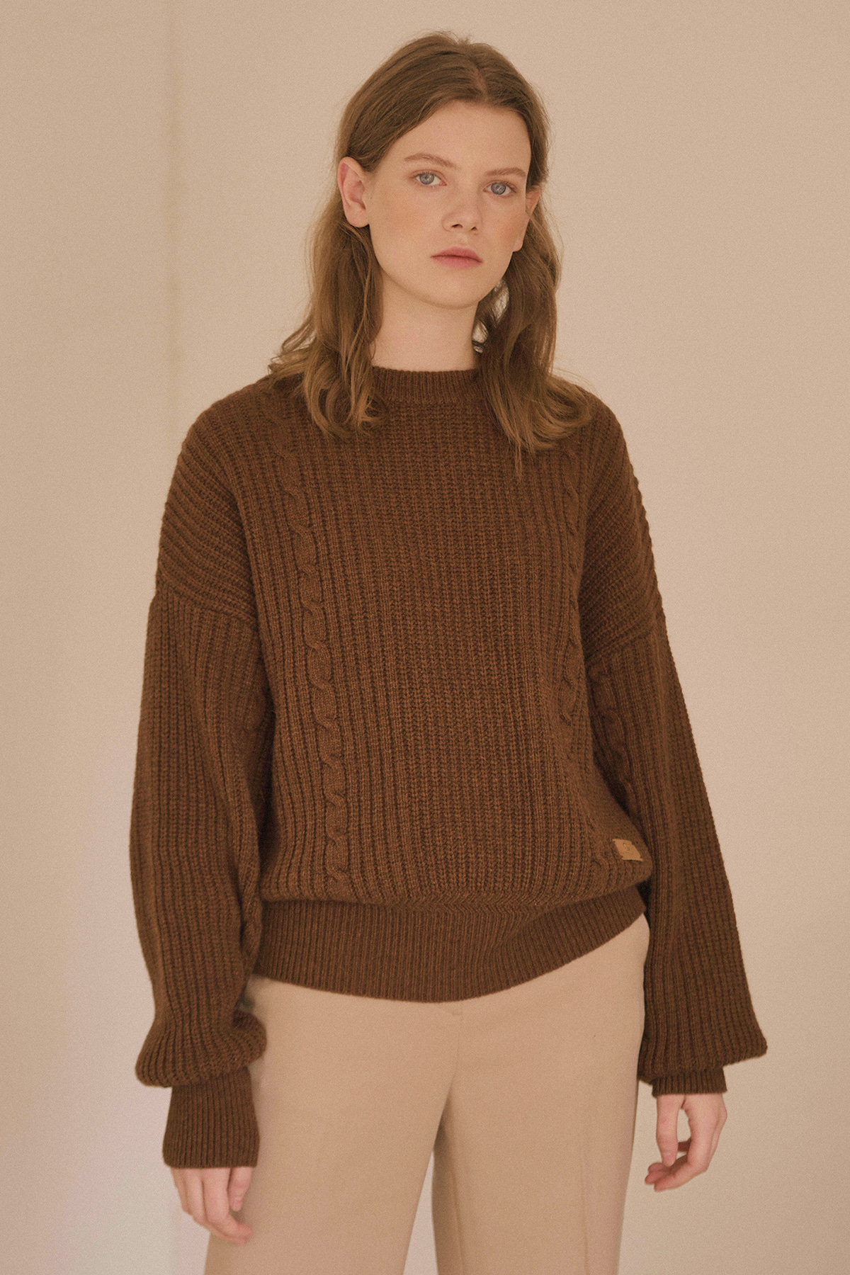 VERONICA CABLE KNIT (SIGNATURE) (BROWN)